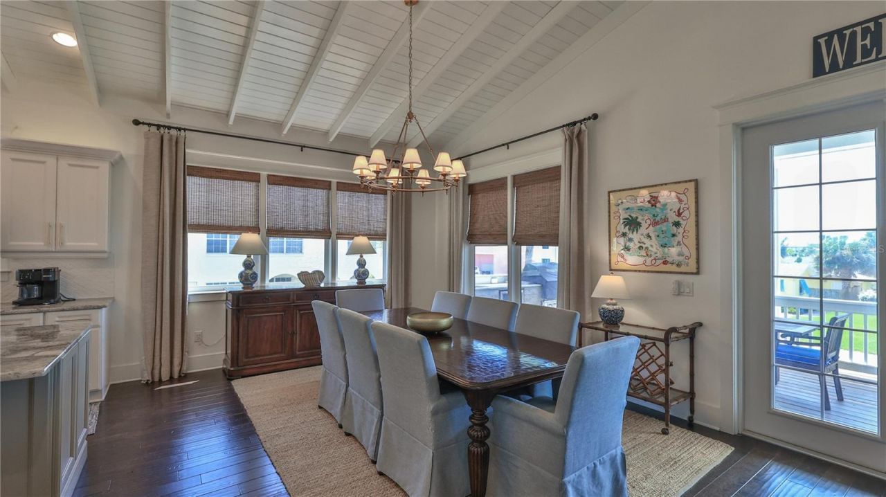 818 Ocean Avenue, New Smyrna Beach, FL 32169 Photo