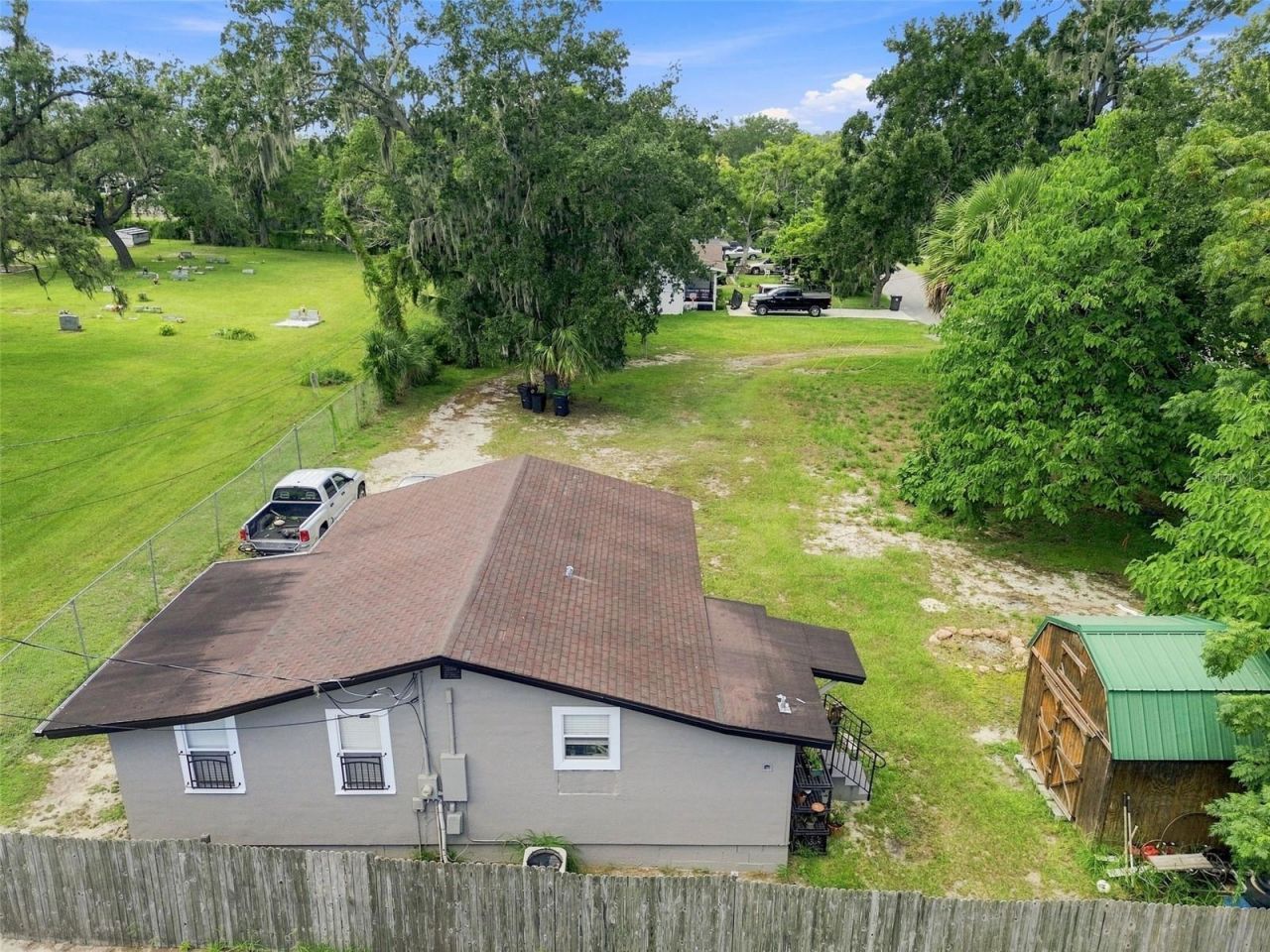 320 W Sadler Avenue , Oakland, FL 34760 Photo
