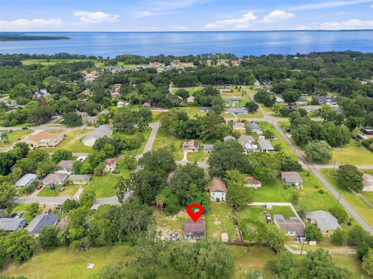 320 W Sadler Avenue , Oakland, FL 34760 Photo