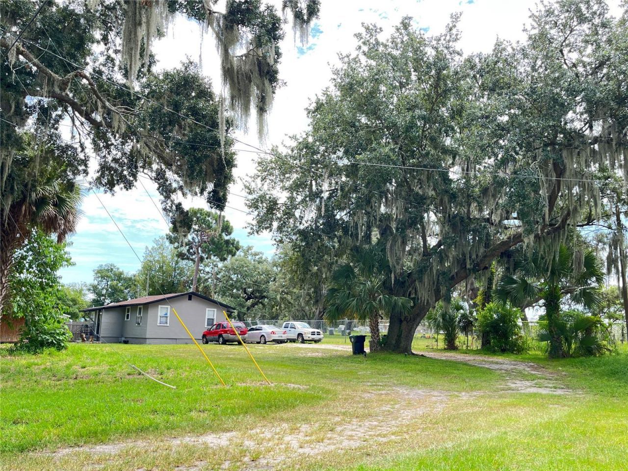320 W Sadler Avenue , Oakland, FL 34760 Photo