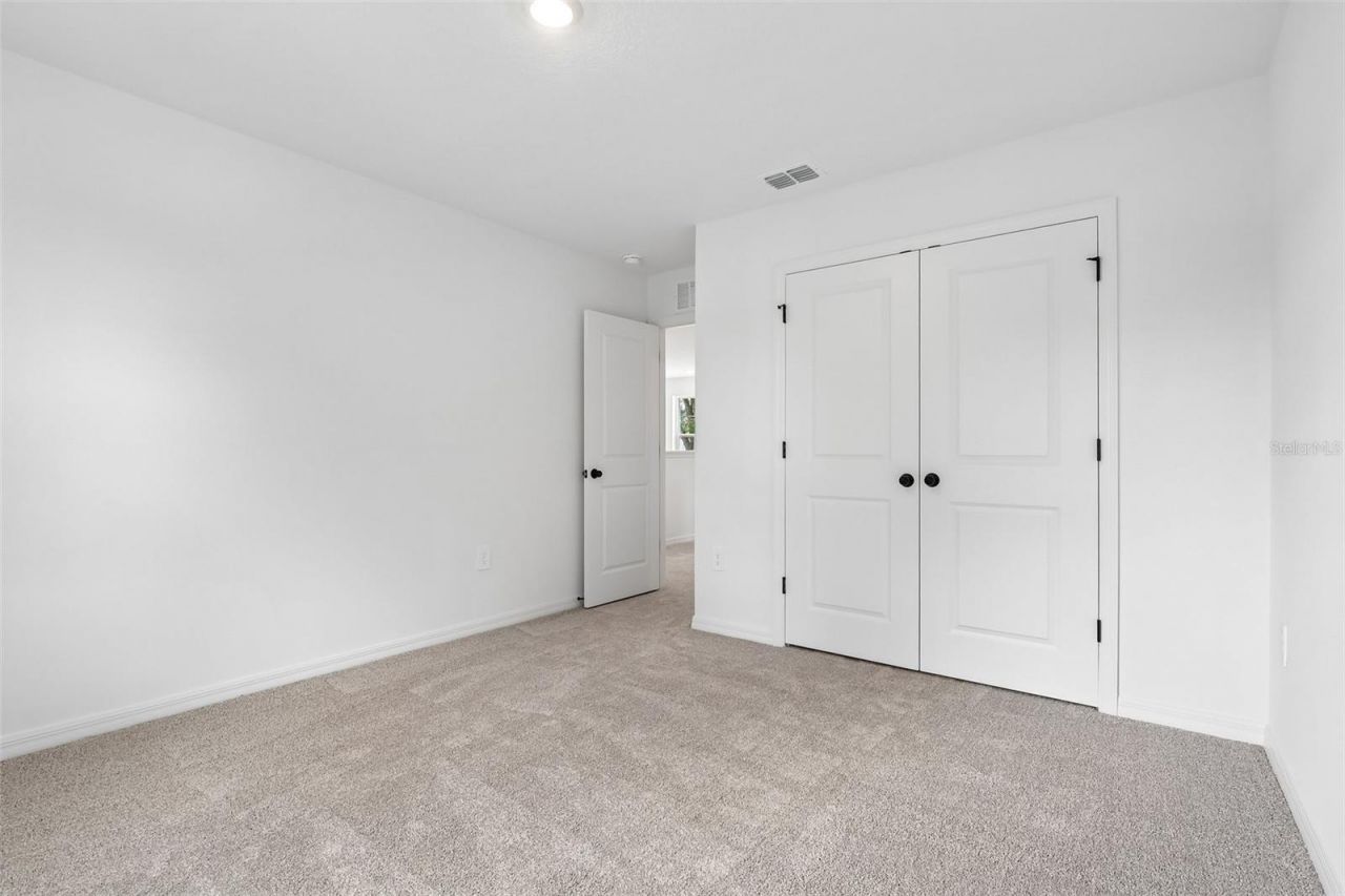 4272 Darby Court , Eustis, FL 32736 Photo