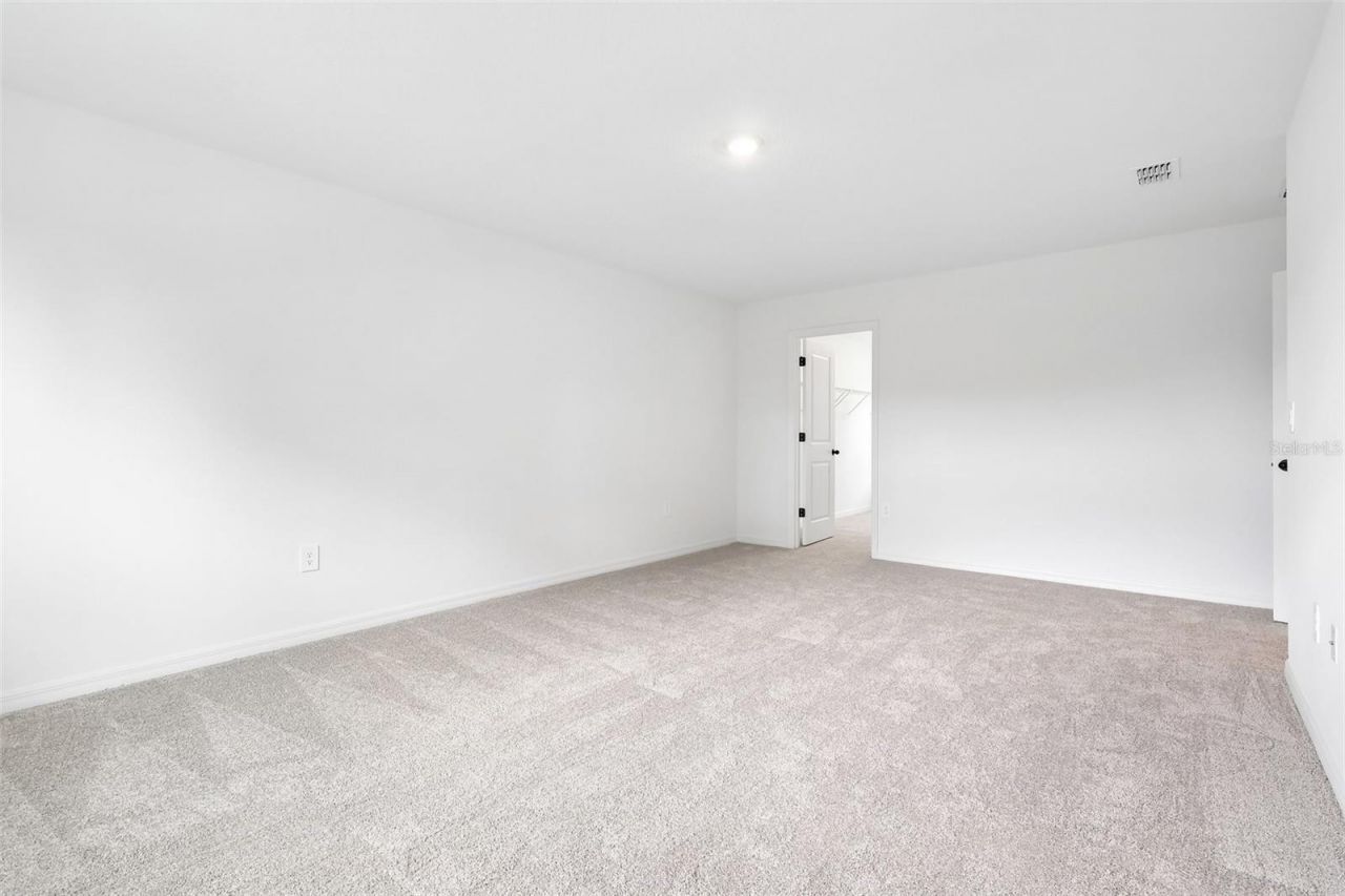 4272 Darby Court , Eustis, FL 32736 Photo