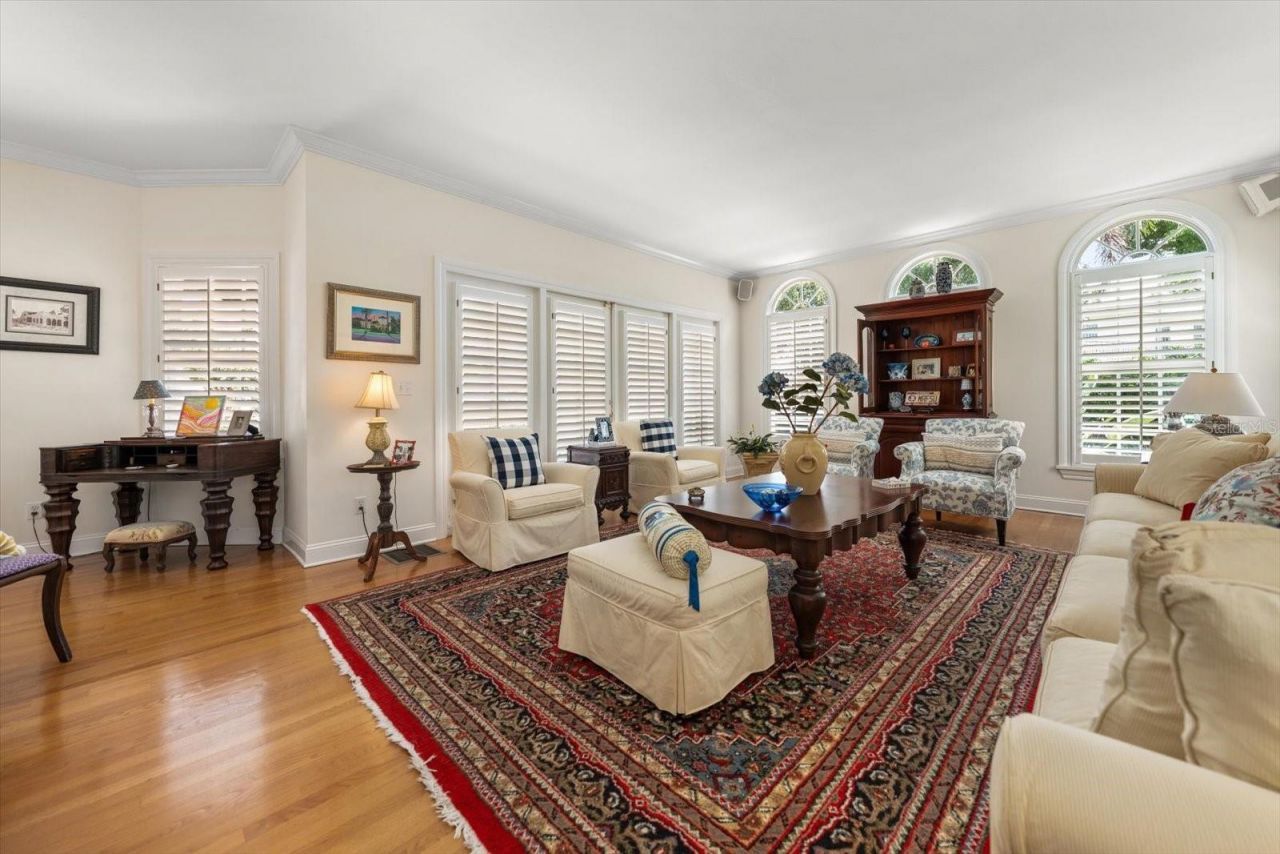 561 Palmetto Road, Belleair, FL 33756 Photo