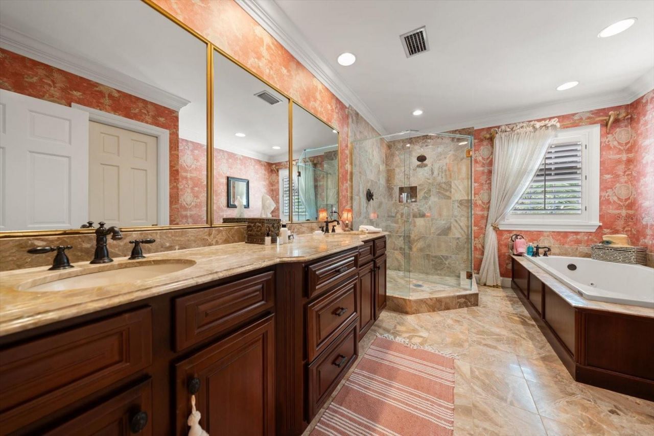 561 Palmetto Road, Belleair, FL 33756 Photo