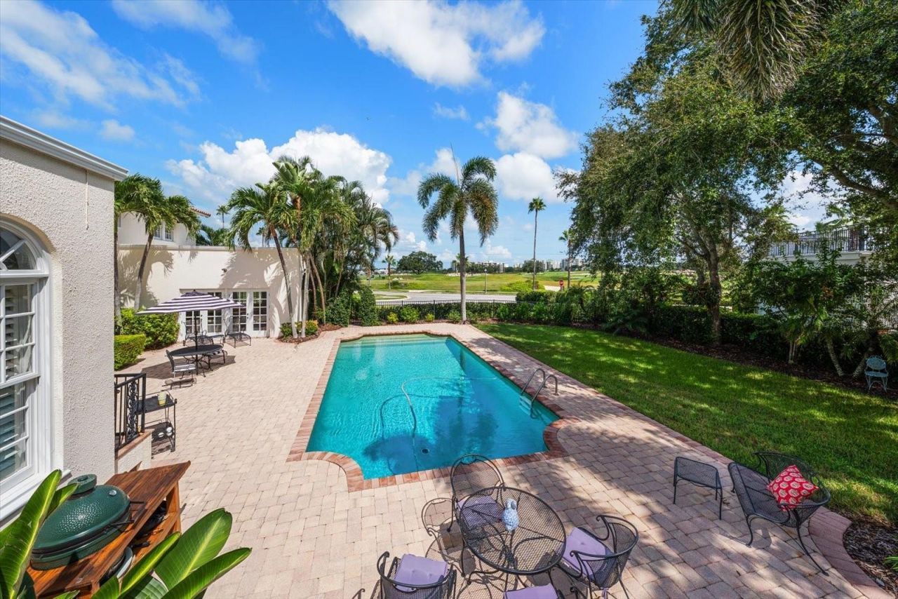 561 Palmetto Road, Belleair, FL 33756 Photo