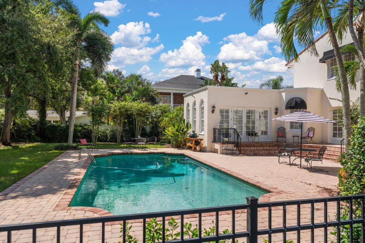 561 Palmetto Road, Belleair, FL 33756 Photo