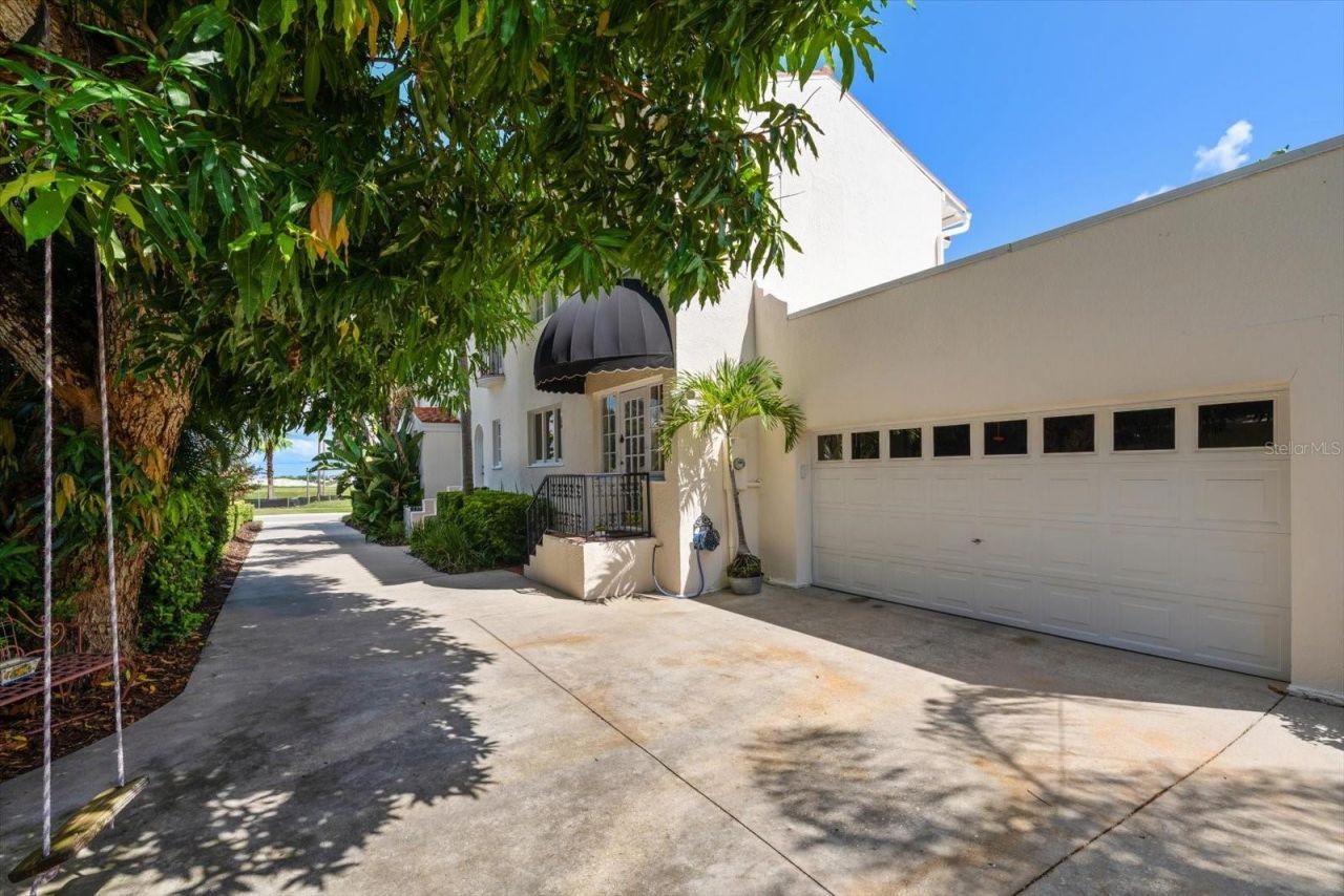 561 Palmetto Road, Belleair, FL 33756 Photo