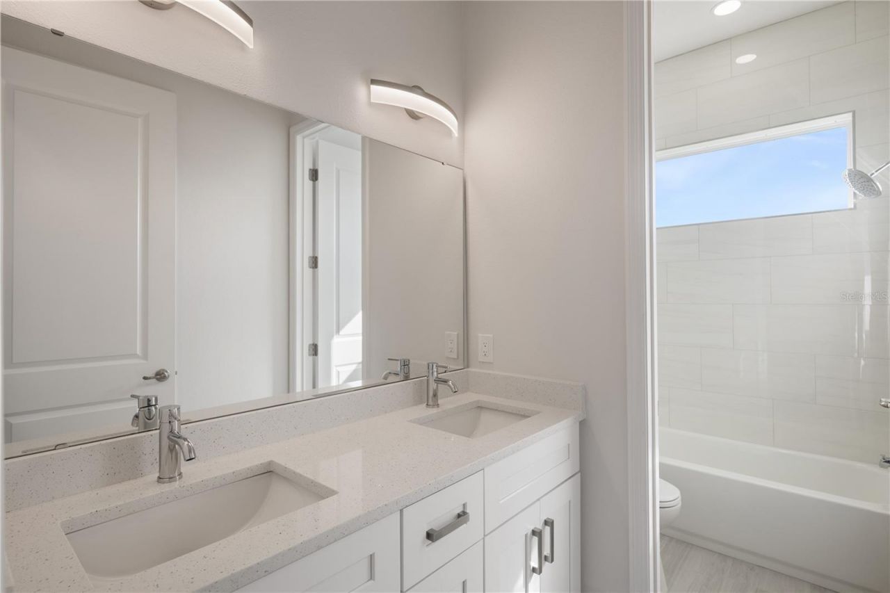 208 Snowy Orchid Way, Lake Alfred, FL 33850 Photo