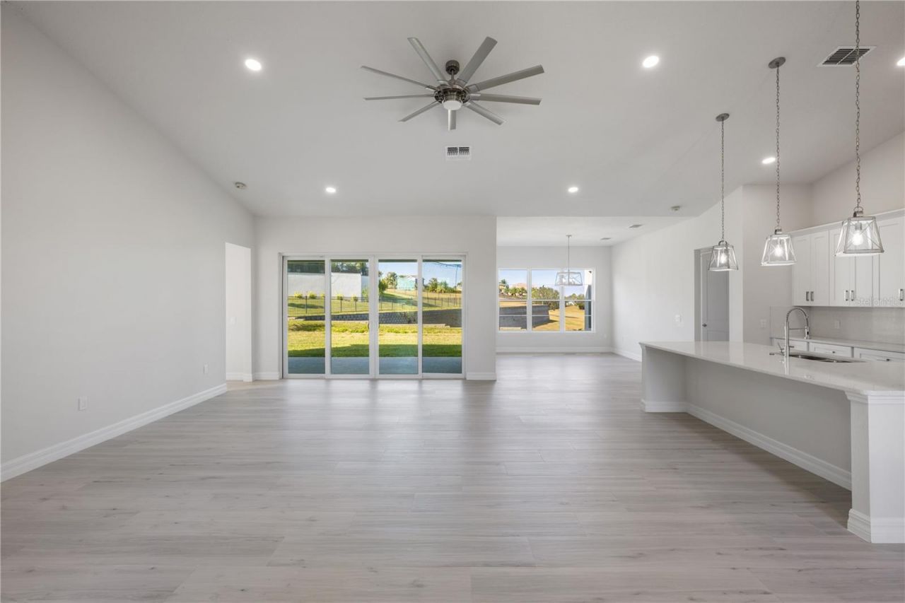 208 Snowy Orchid Way, Lake Alfred, FL 33850 Photo