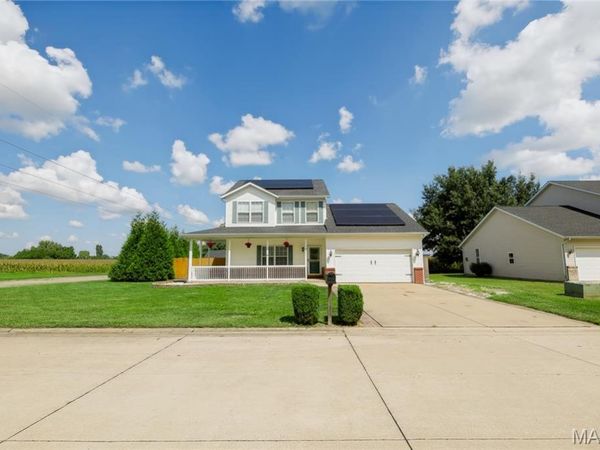2401 Coniferous Drive , Belleville, IL 62221