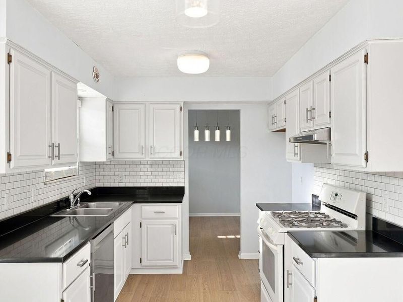 251 Rosehill Road, Reynoldsburg, OH 43068 Photo 9