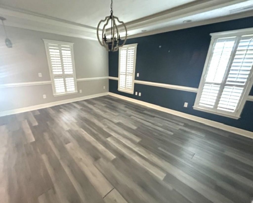 108 E Coker Ln. Photo 4