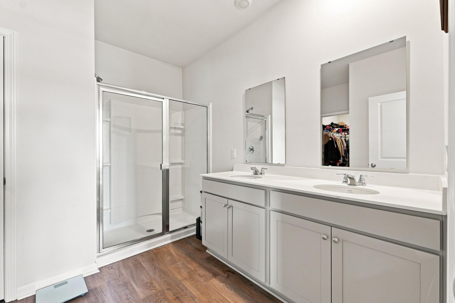 411 Cedarview Road Photo 11