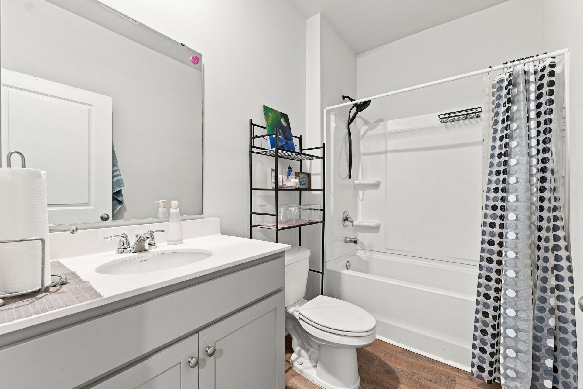 411 Cedarview Road Photo 16