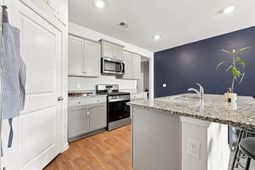 411 Cedarview Road photo 4