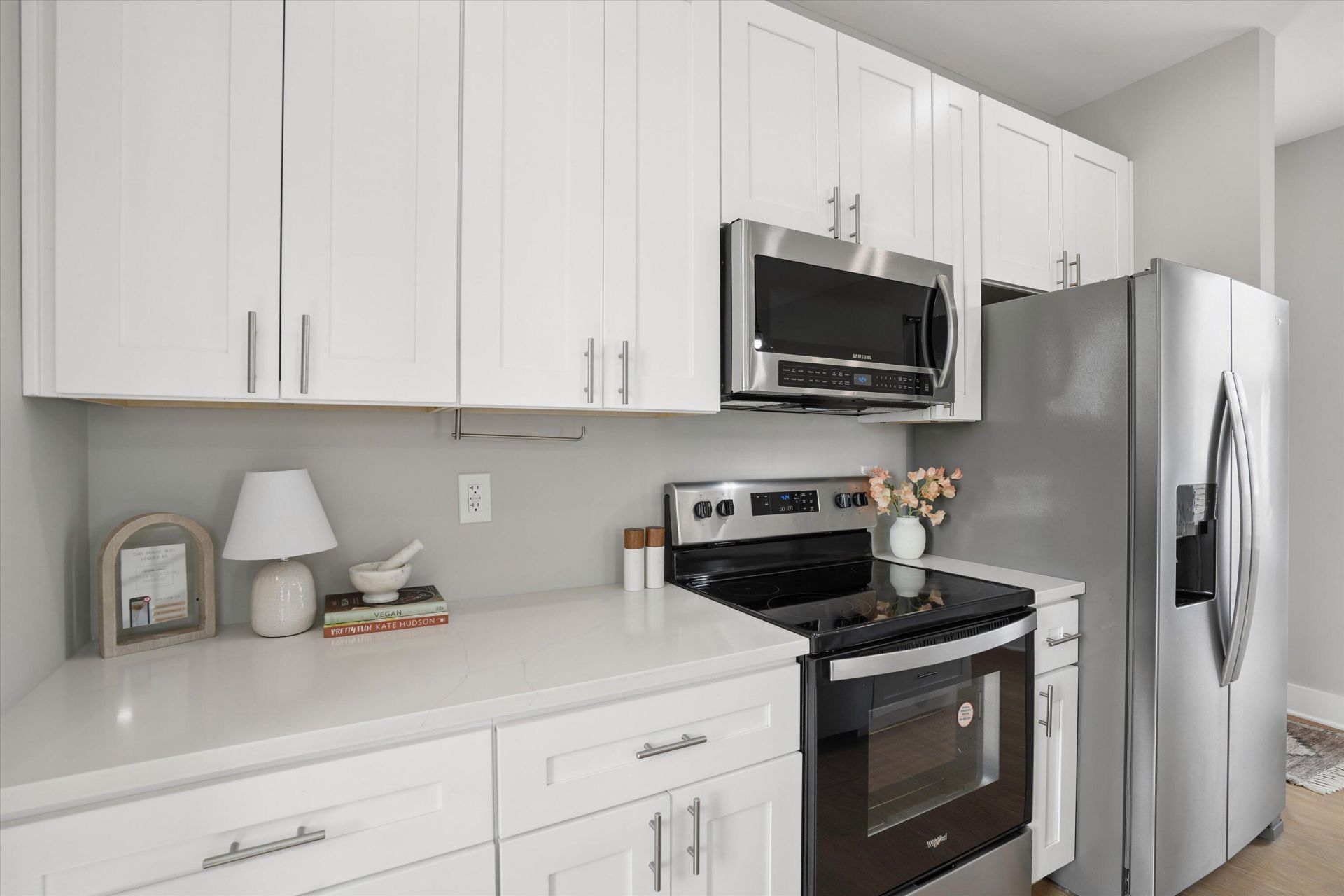 2028 Arbutus Avenue Photo 8