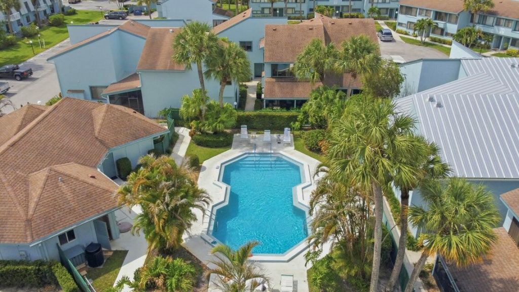 950 S Kanner Highway, Unit D5, Stuart, FL 34994 Photo