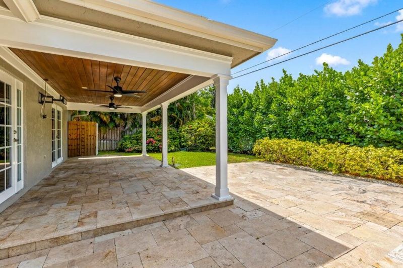 4610 Pine Tree Drive, Delray Beach, FL 33445 Photo