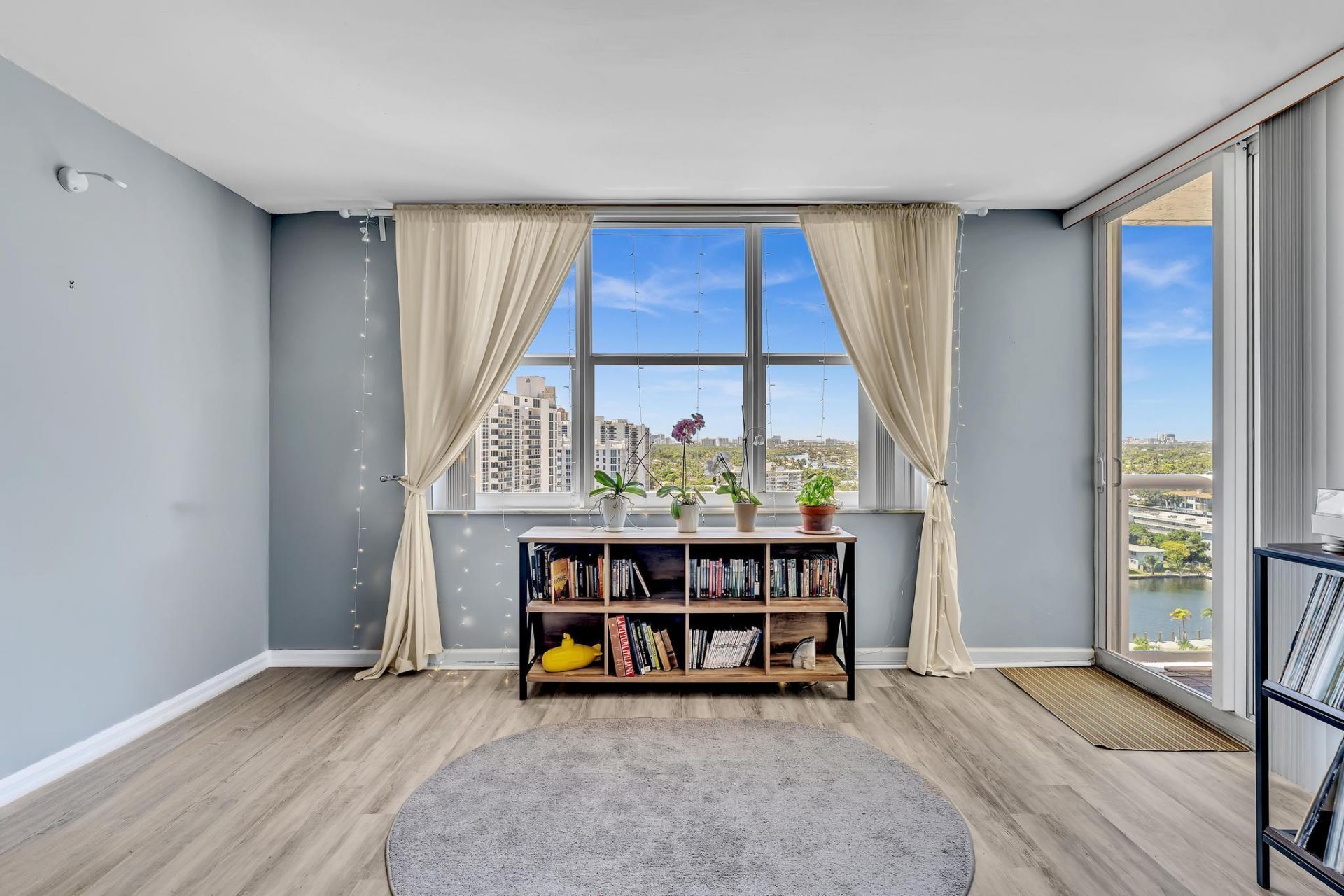3015 N Ocean Boulevard, Unit 16K, Fort Lauderdale, FL 33308 Photo