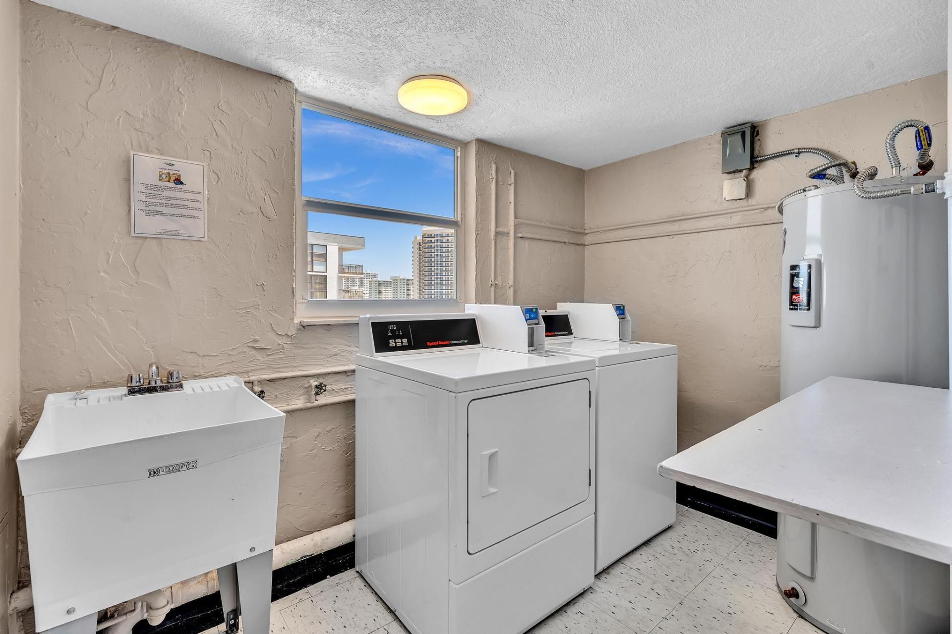 3015 N Ocean Boulevard, Unit 16K, Fort Lauderdale, FL 33308 Photo