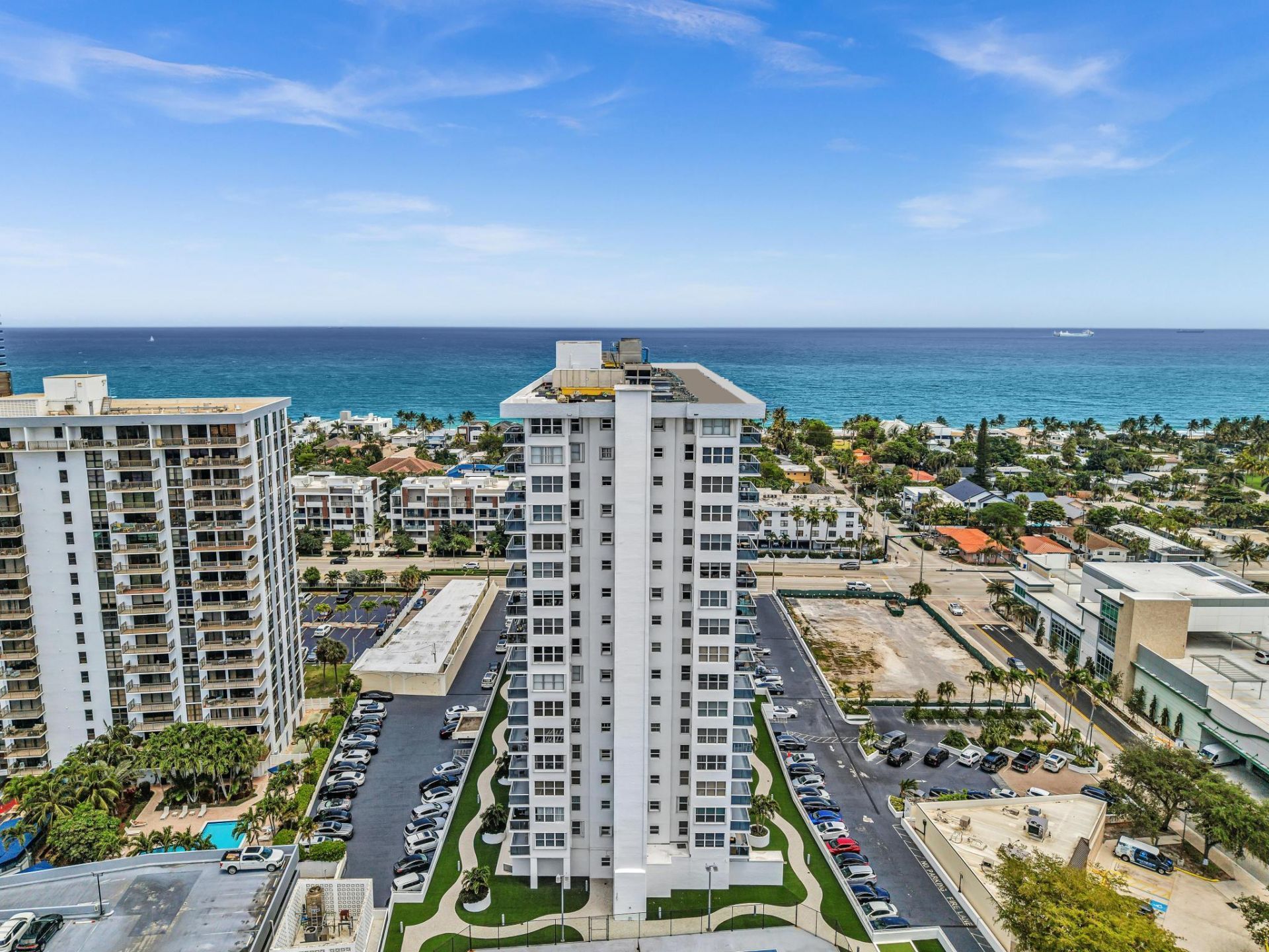 3015 N Ocean Boulevard, Unit 16K, Fort Lauderdale, FL 33308 Photo