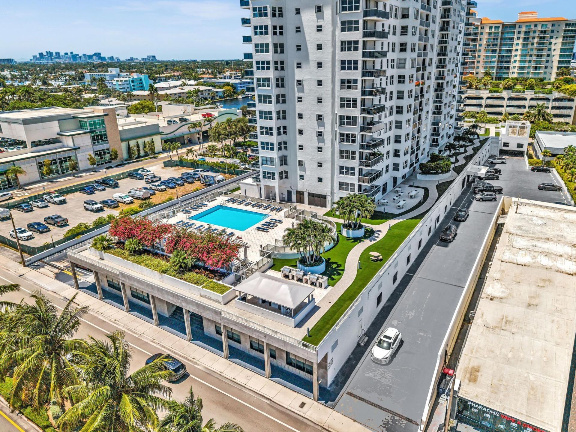 3015 N Ocean Boulevard, Unit 16K, Fort Lauderdale, FL 33308 Photo