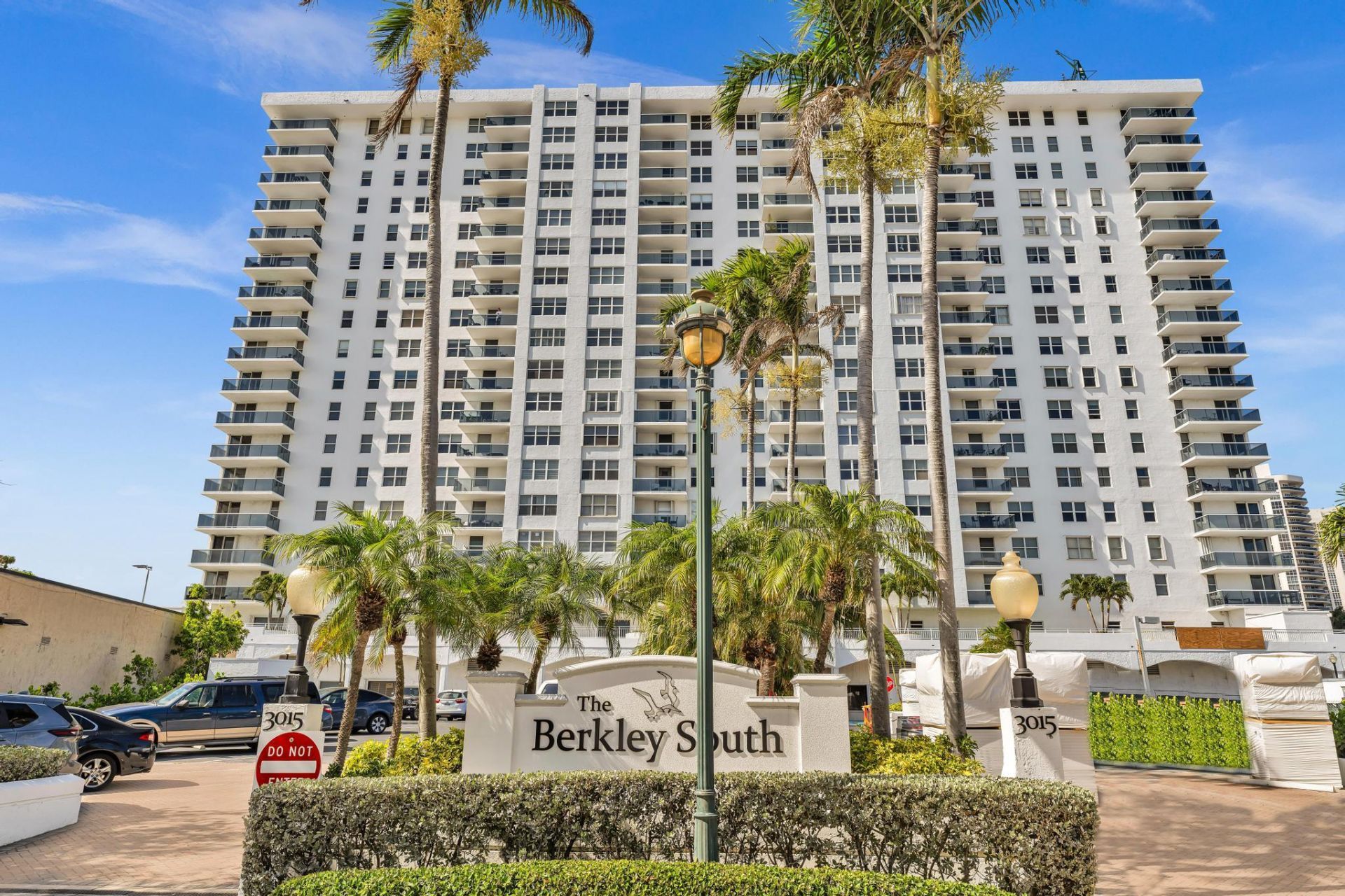 3015 N Ocean Boulevard, Unit 16K, Fort Lauderdale, FL 33308 Photo