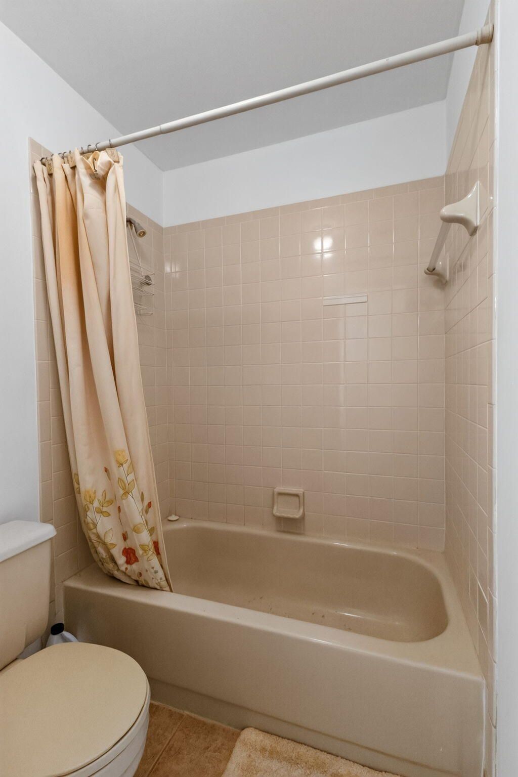 350 Prestwick Circle, Unit 2, Palm Beach Gardens, FL 33418 Photo