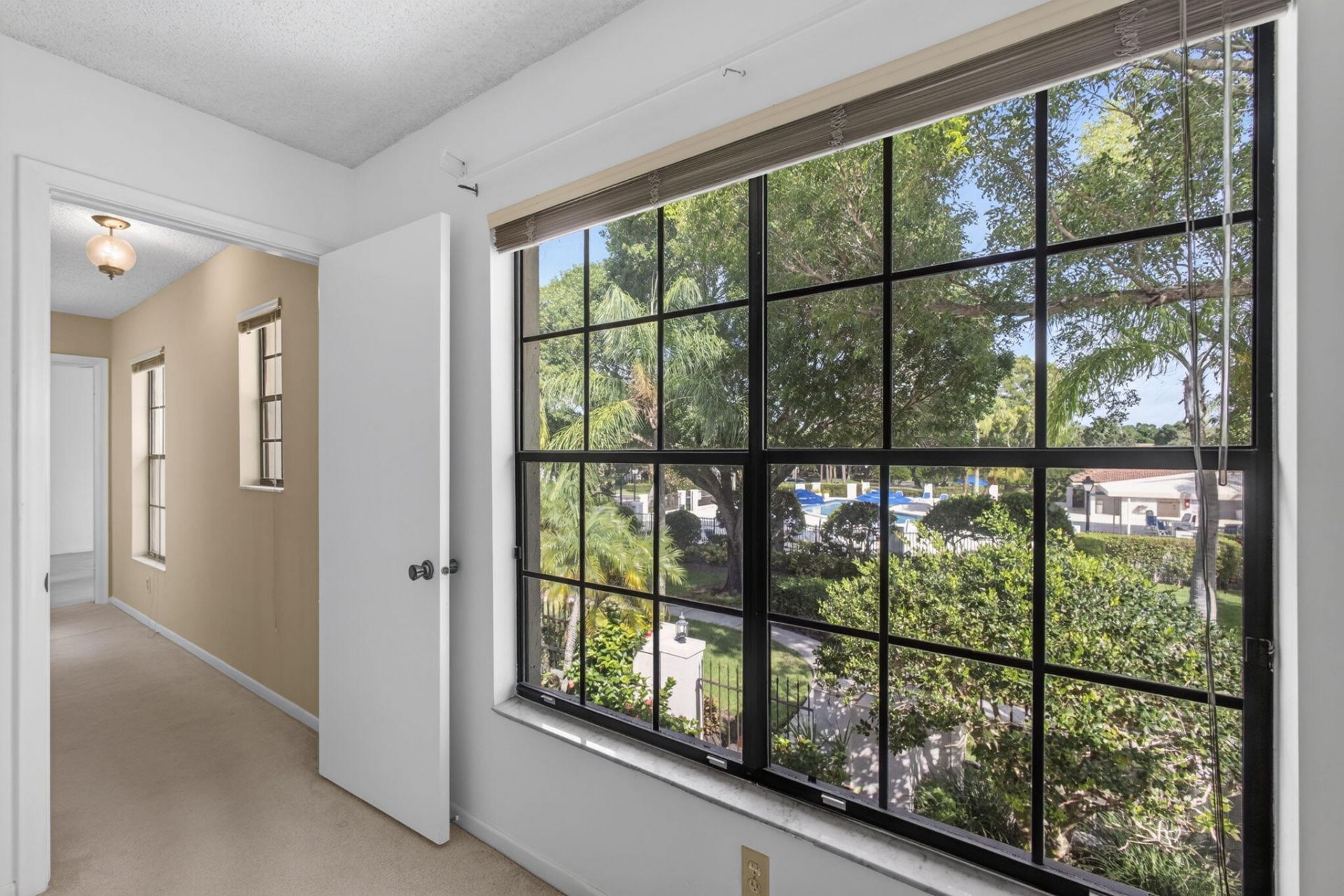 350 Prestwick Circle, Unit 2, Palm Beach Gardens, FL 33418 Photo