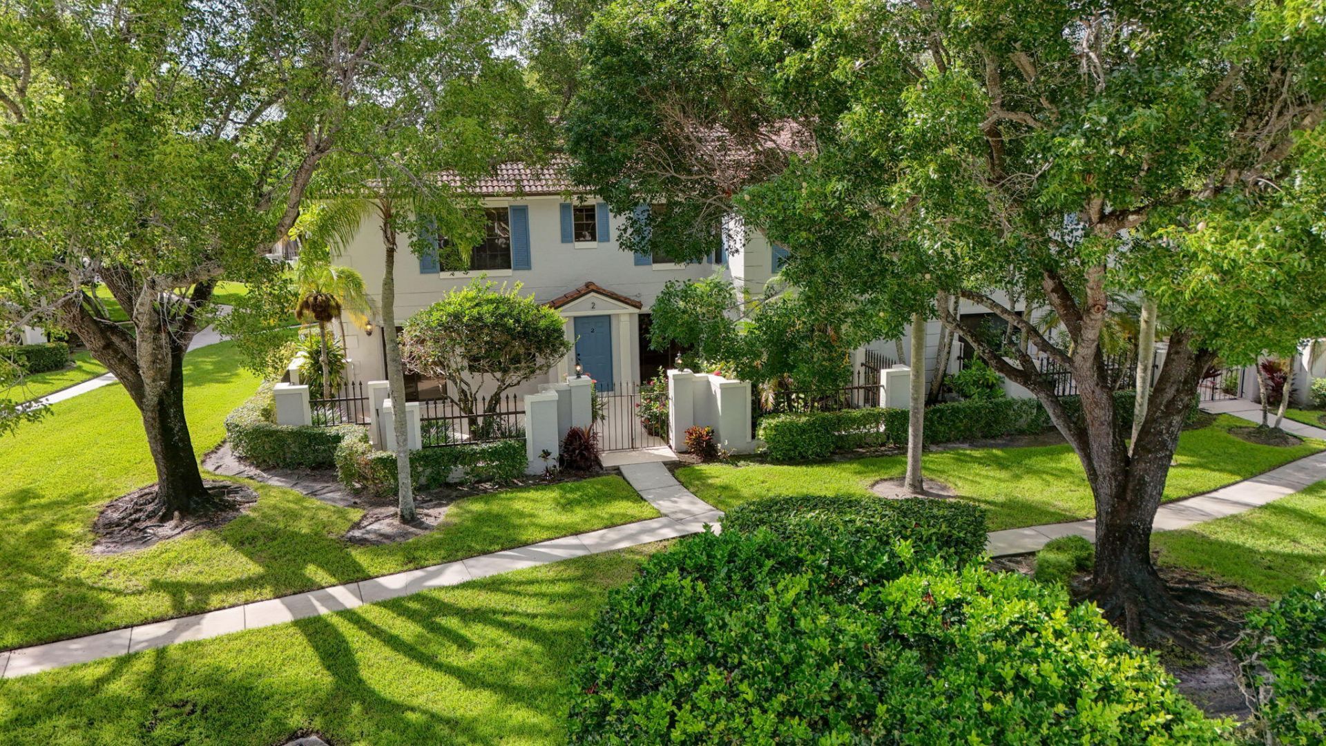 350 Prestwick Circle, Unit 2, Palm Beach Gardens, FL 33418 Photo
