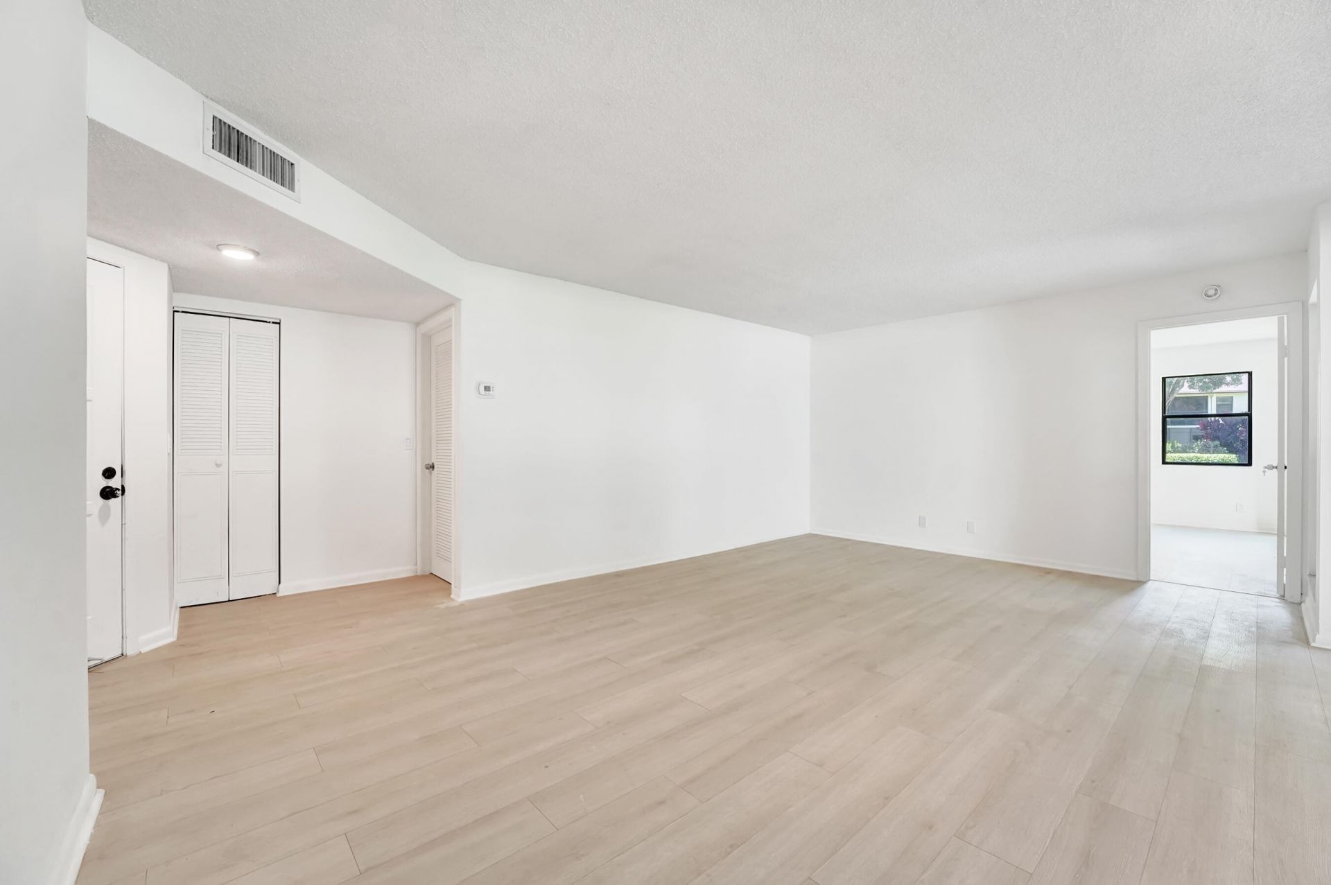 3359 Lucerne Park Drive, Greenacres, FL 33467 Photo