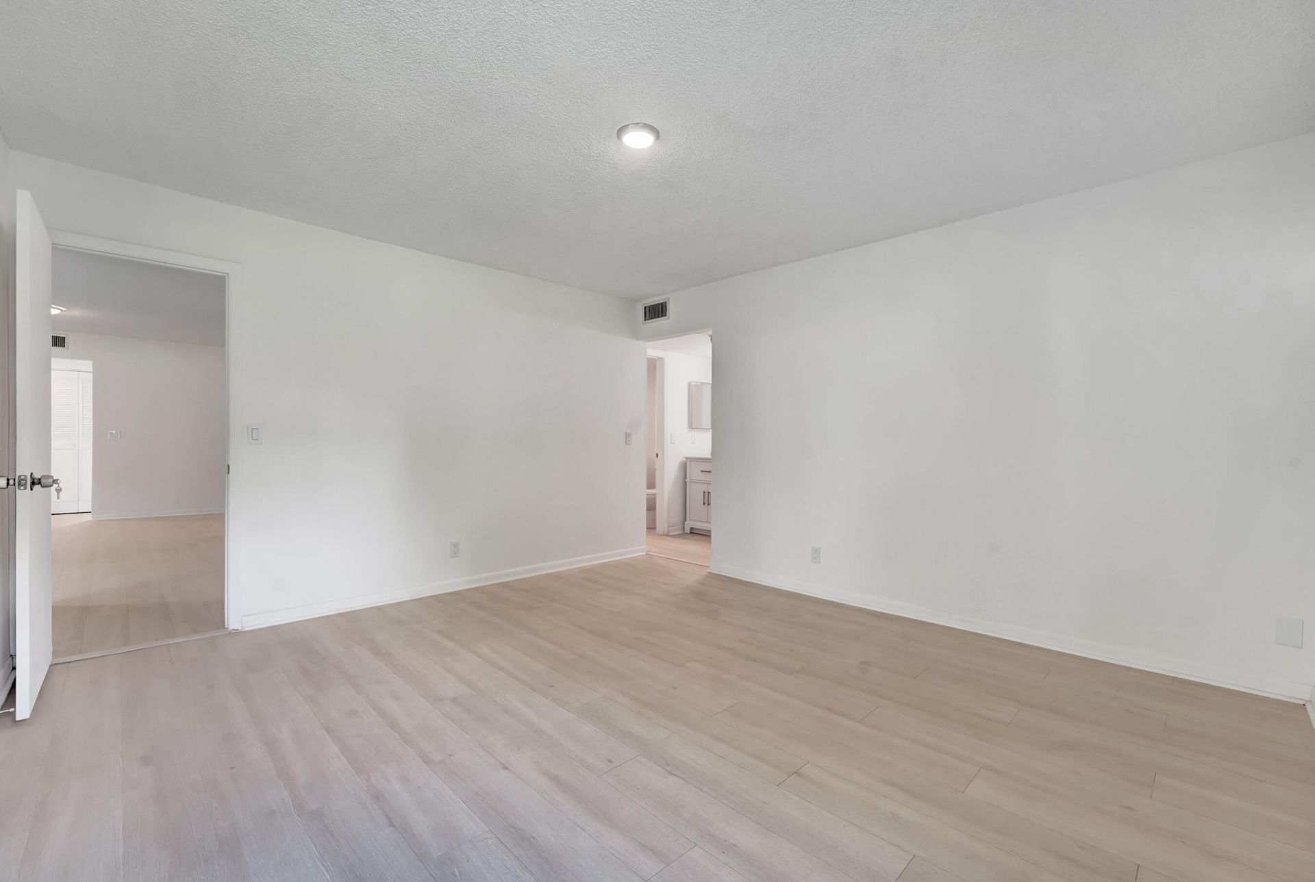 3359 Lucerne Park Drive, Greenacres, FL 33467 Photo