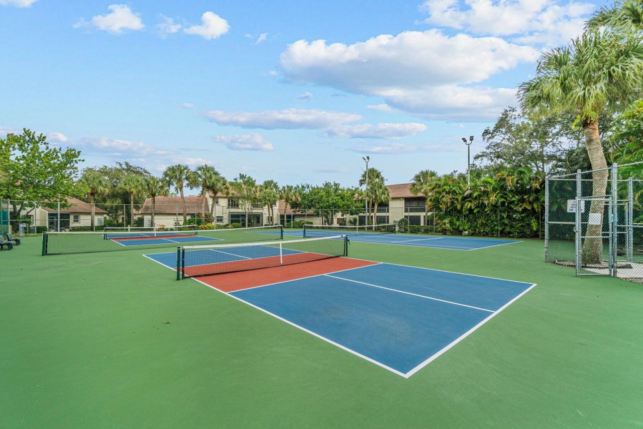 3359 Lucerne Park Drive, Greenacres, FL 33467 Photo