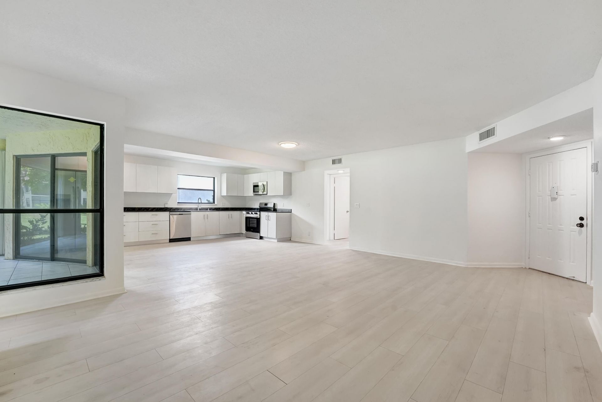 3359 Lucerne Park Drive, Greenacres, FL 33467 Photo