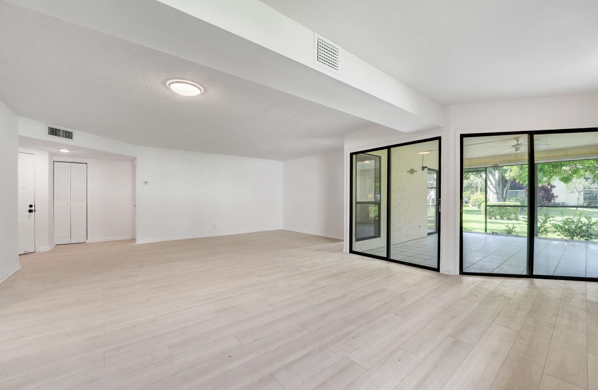3359 Lucerne Park Drive, Greenacres, FL 33467 Photo