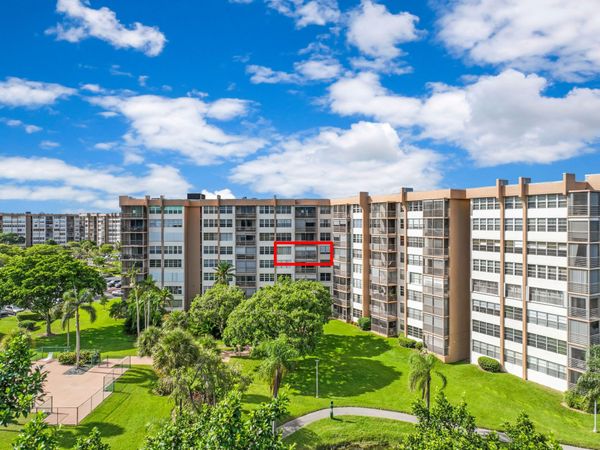 1200 Saint Charles Place, Unit 509, Pembroke Pines, FL 33026