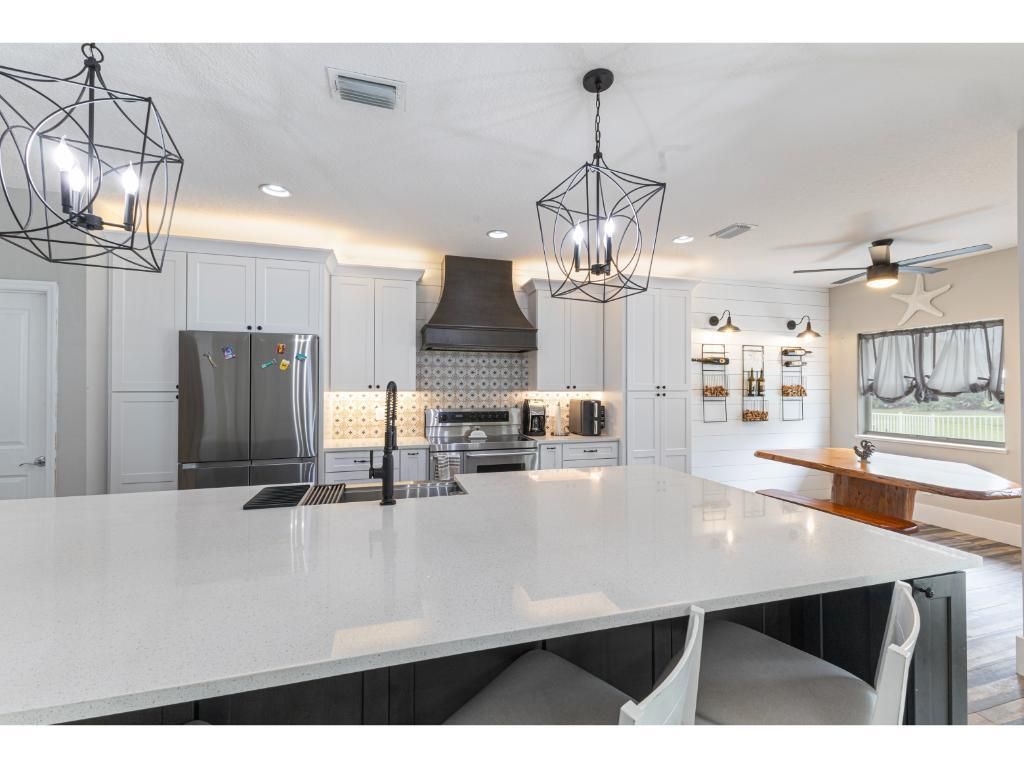 10611 Pine Needle Drive, Fort Pierce, FL 34945 Photo