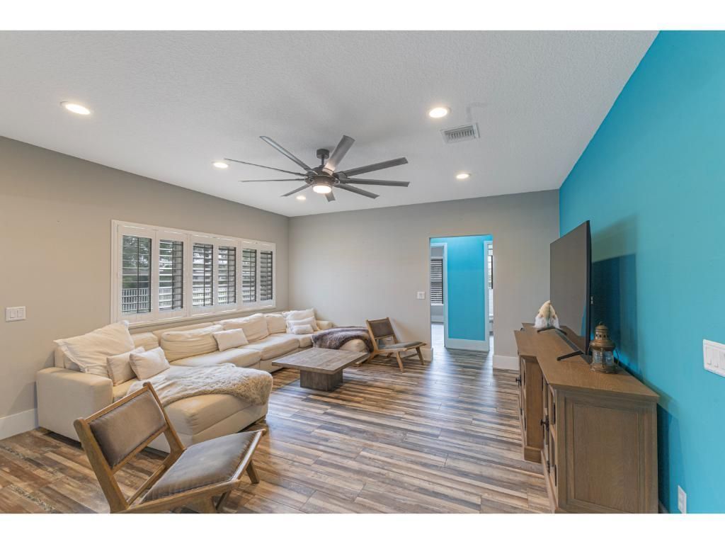 10611 Pine Needle Drive, Fort Pierce, FL 34945 Photo
