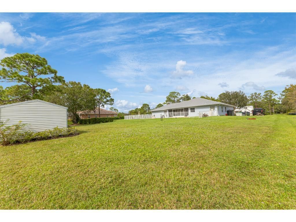 10611 Pine Needle Drive, Fort Pierce, FL 34945 Photo