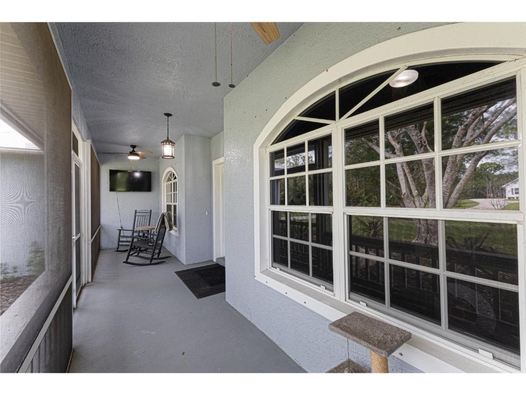 10611 Pine Needle Drive, Fort Pierce, FL 34945 Photo