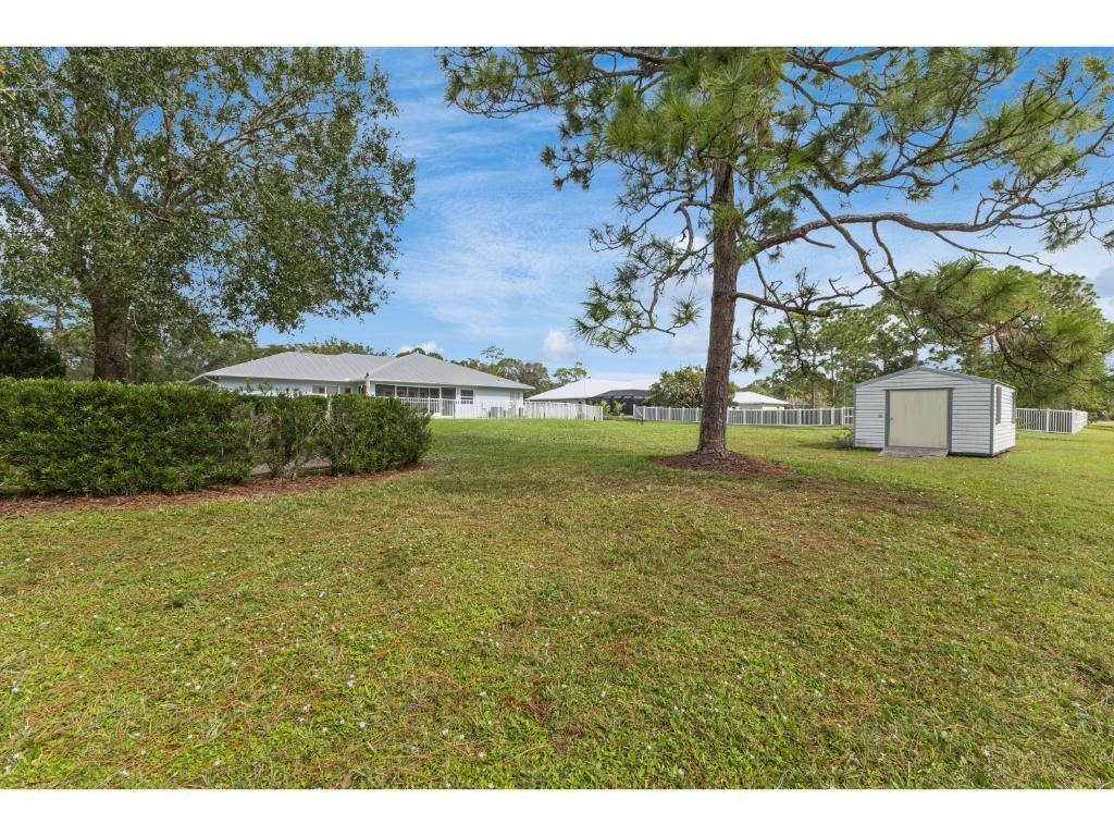 10611 Pine Needle Drive, Fort Pierce, FL 34945 Photo
