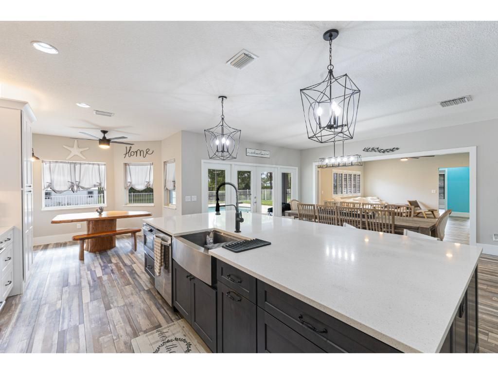 10611 Pine Needle Drive, Fort Pierce, FL 34945 Photo
