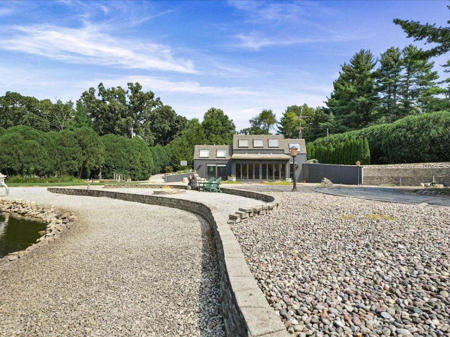 Property Image 37