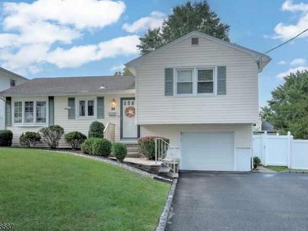 14 Holmes St, West Orange, NJ 07052