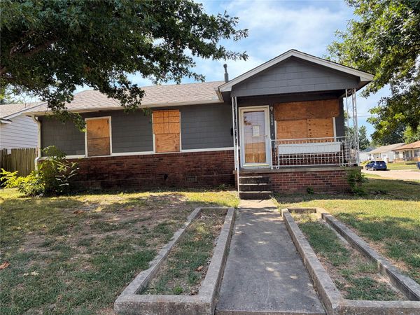 5804 E 18th Street , Tulsa, OK 74112
