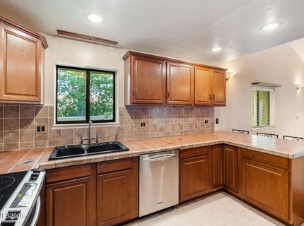 8690 Dixon Lane, Reno, NV 89511 Photo