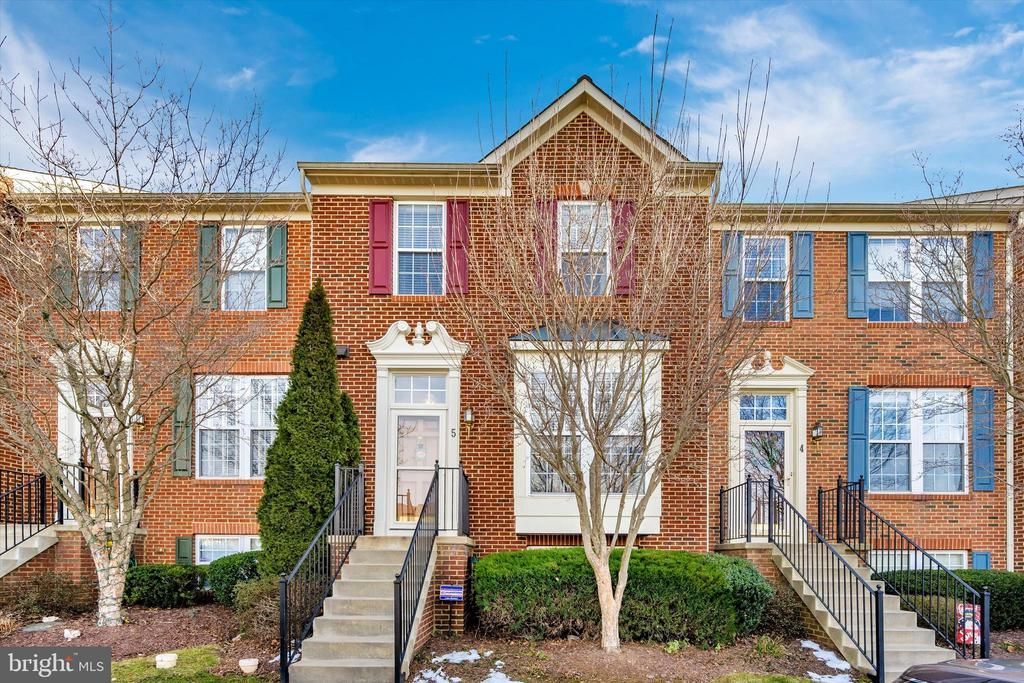 5 BANKBARN CIRCLE , MIDDLETOWN, MD 21769