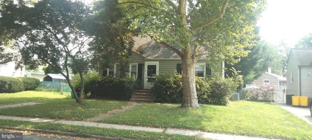 30 Kenwood Terrace , Hamilton, NJ 08610 Main Photo