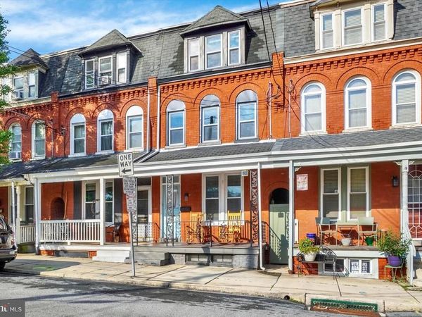 220 N SHIPPEN STREET, LANCASTER, PA 17602