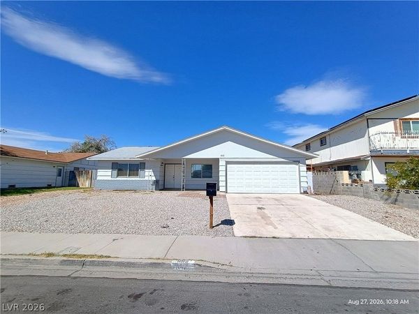 1012 Ron Evans Street , Las Vegas, NV 89145